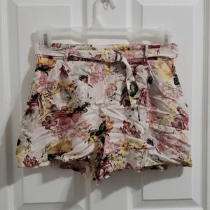 Flowy Floral white and pink shorts LARGE